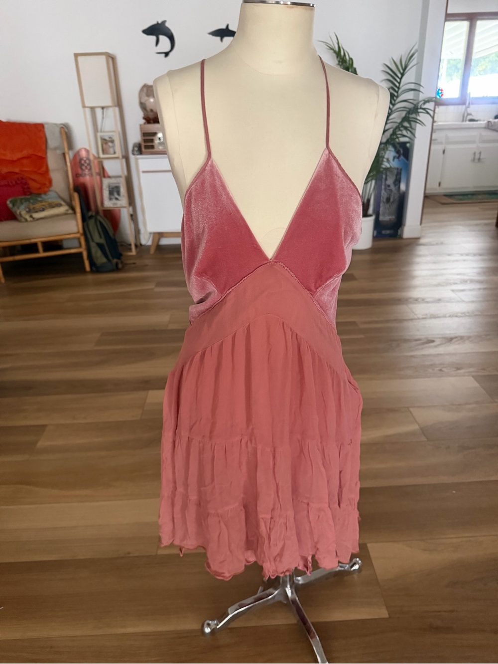 Bebe y2k silk Women’s Rose Pink Spaghetti Strap Slip Dress